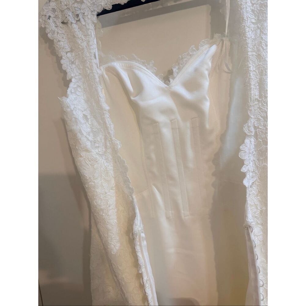 Mori Lee NEW size 10 Ivory Lace Wedding dress with train - Picture 14 of 16